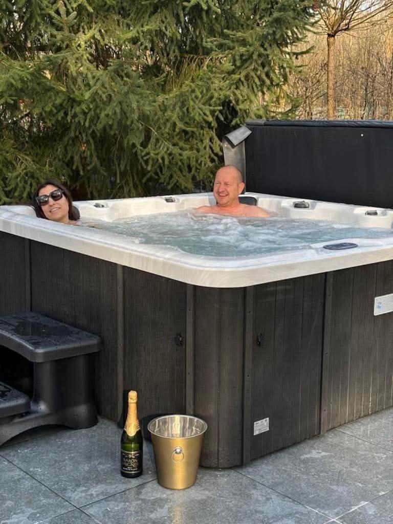 Le Colibri Spa Jacuzzi Durbuy Εξωτερικό φωτογραφία